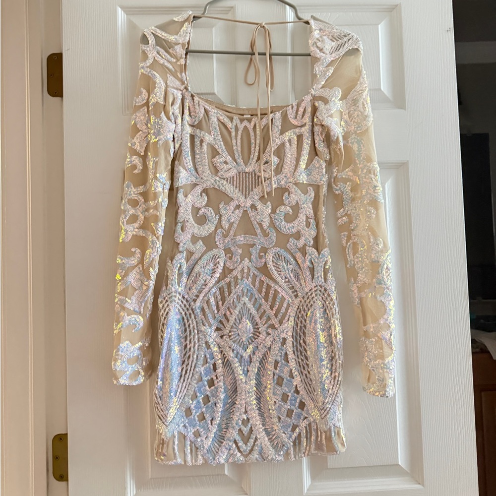 Lucy in the Sky Iridescent Sequin Long Sleeve Dress